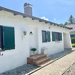 Ruhige Oase in bester Lage am Tegernsee, ideal für Urlaub und Arbeit