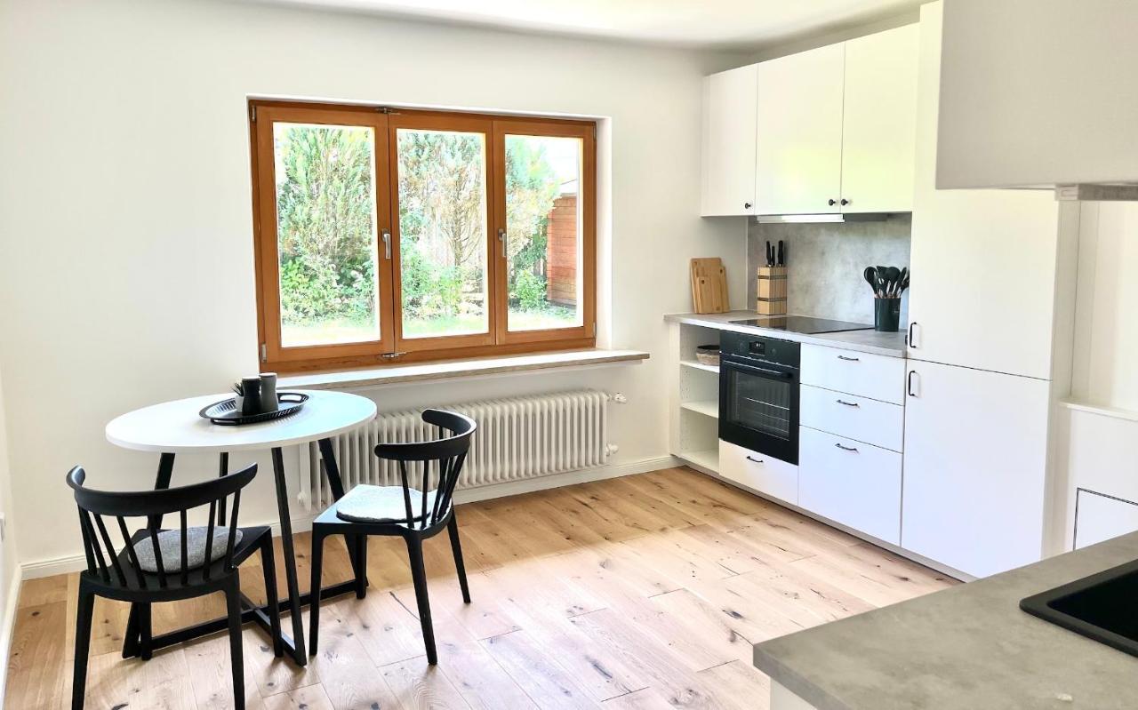 Ferienhaus Ruhige Oase In Bester Lage Am Tegernsee, Ideal Für Urlaub Und Arbeit